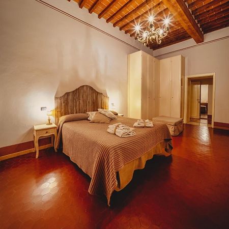 De' Montetini Bed & Breakfast อาเรซโซ ภายนอก รูปภาพ