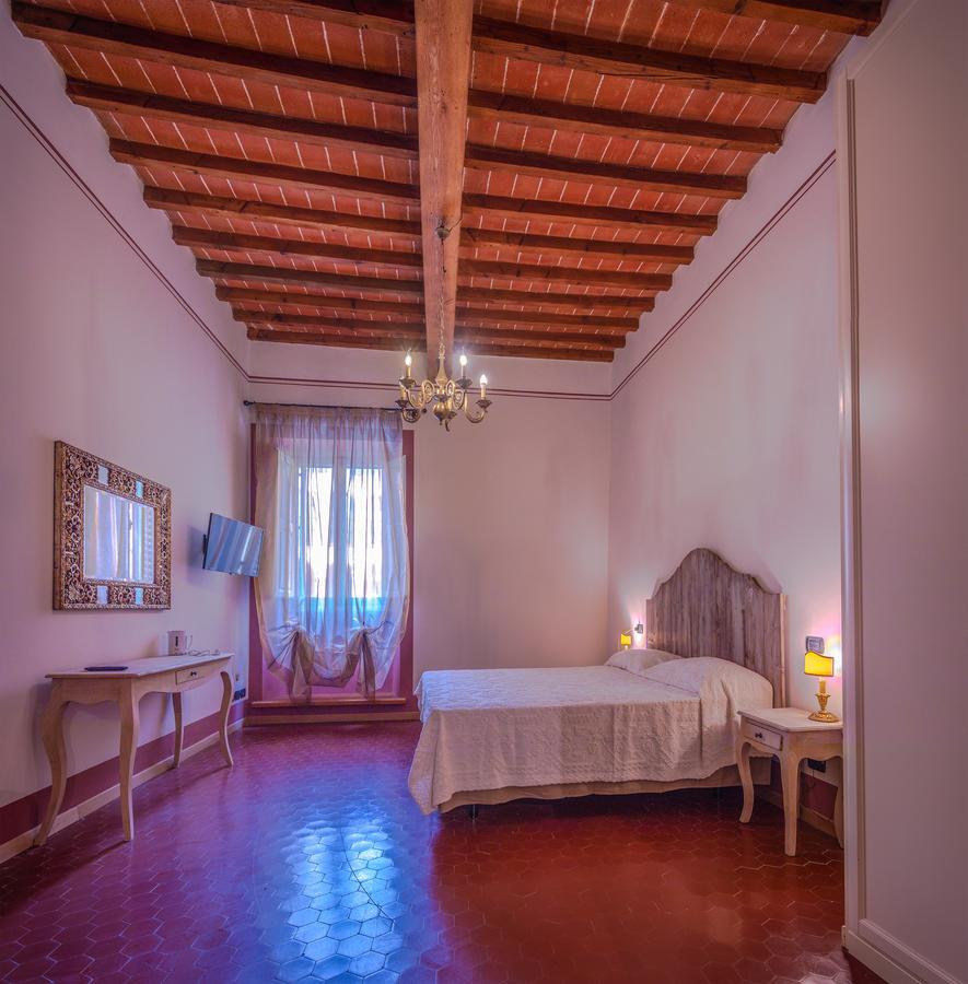 De' Montetini Bed & Breakfast อาเรซโซ ภายนอก รูปภาพ