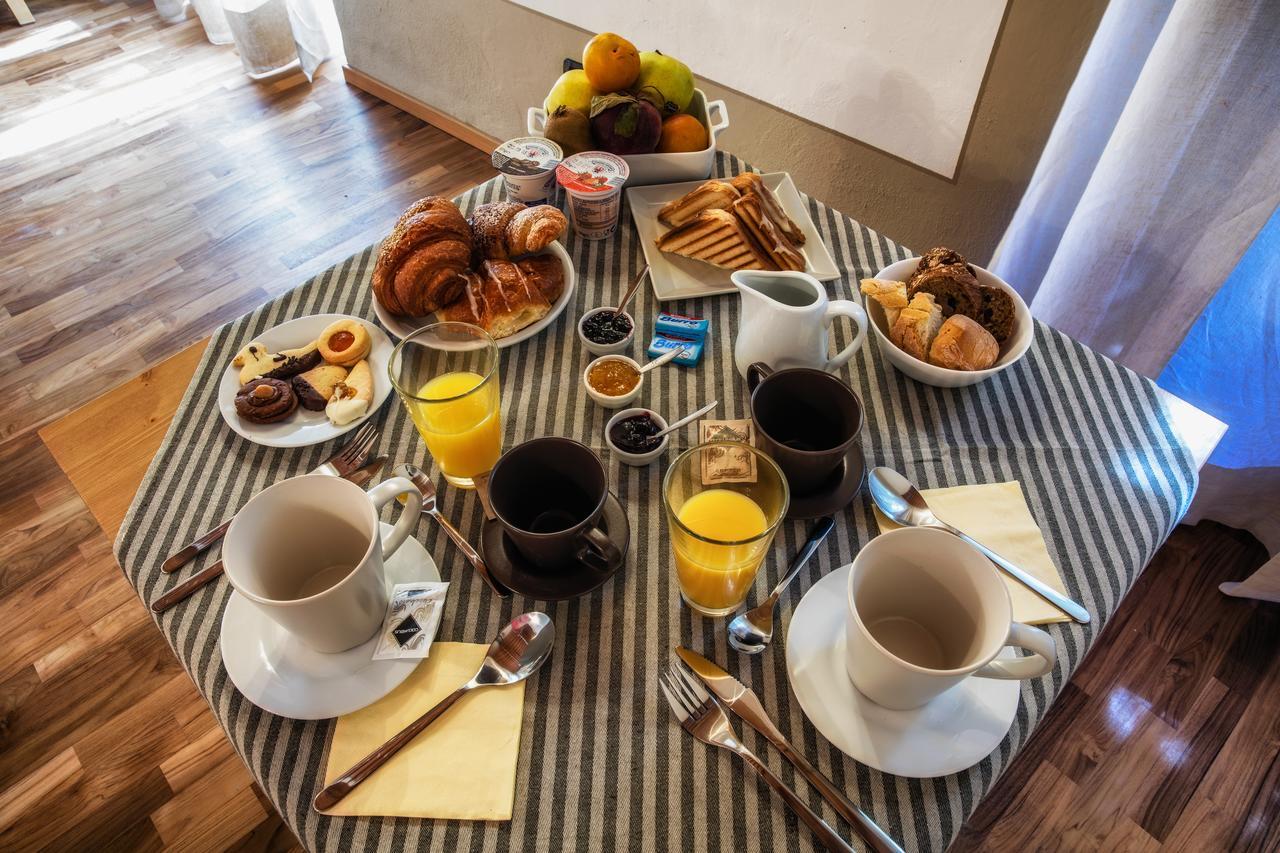 De' Montetini Bed & Breakfast อาเรซโซ ภายนอก รูปภาพ