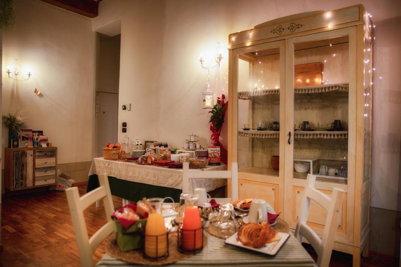 De' Montetini Bed & Breakfast อาเรซโซ ภายนอก รูปภาพ